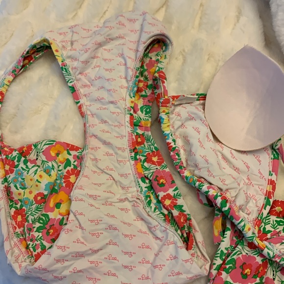 Lily Pulitzer two piece - Picture 3 of 5